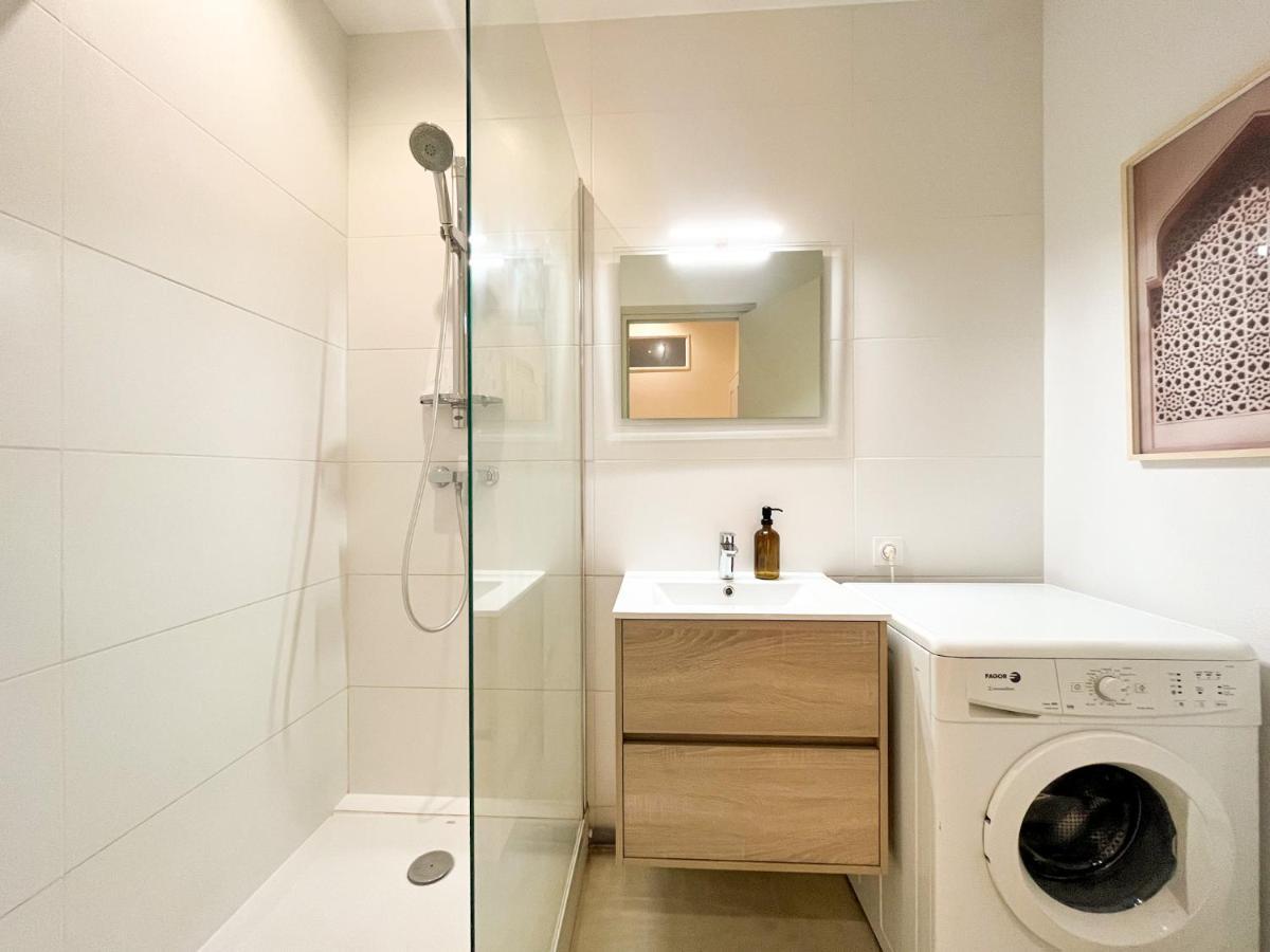 Suite Onyx Lyon Exterior photo